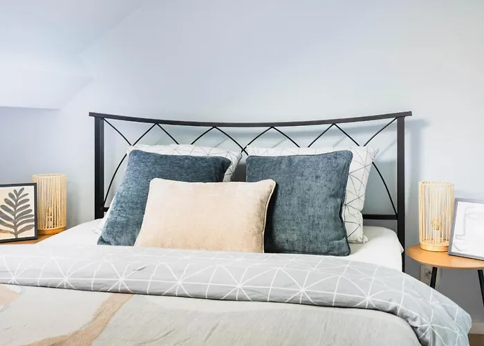 Charming Home: Near Center Ostend