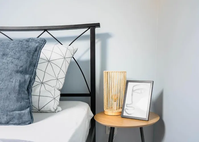 Apartment Charming Home: Near Center Ostend